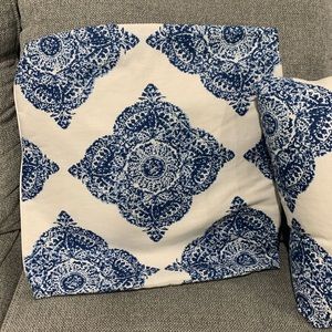 John Robshaw Mani blue & white pillow covers